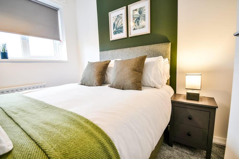 Woodcock House 3 Bedrooms Workstays Uk Lackenby Dış mekan fotoğraf