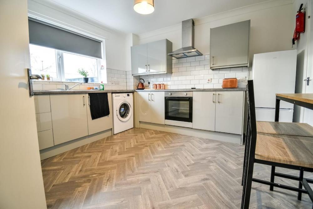 Woodcock House 3 Bedrooms Workstays Uk Lackenby Dış mekan fotoğraf