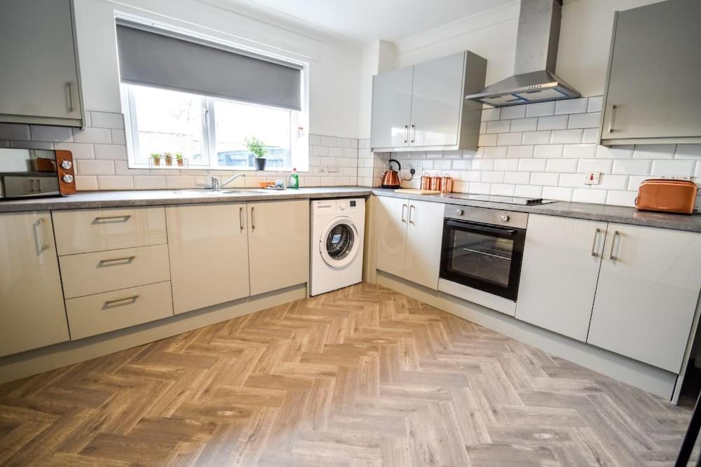 Woodcock House 3 Bedrooms Workstays Uk Lackenby Dış mekan fotoğraf