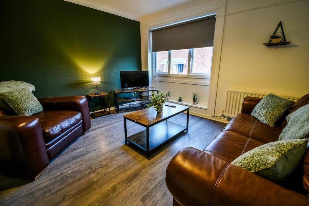 Woodcock House 3 Bedrooms Workstays Uk Lackenby Dış mekan fotoğraf