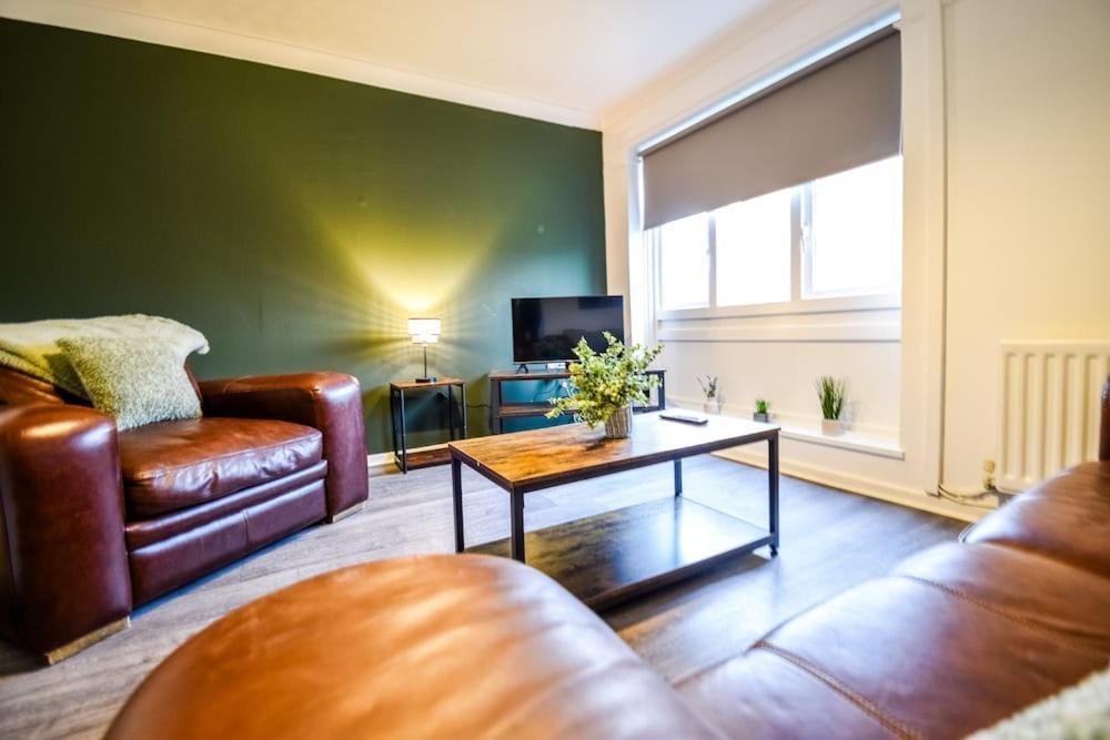 Woodcock House 3 Bedrooms Workstays Uk Lackenby Dış mekan fotoğraf